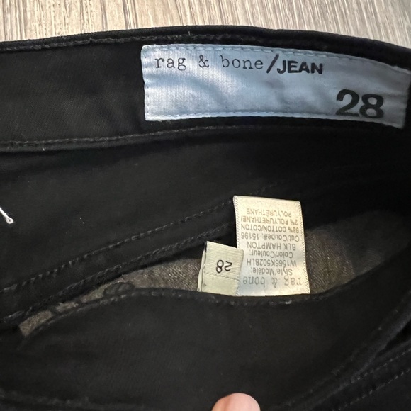 Rag and Bone BLK 10” Capri size 28 - Picture 3 of 4